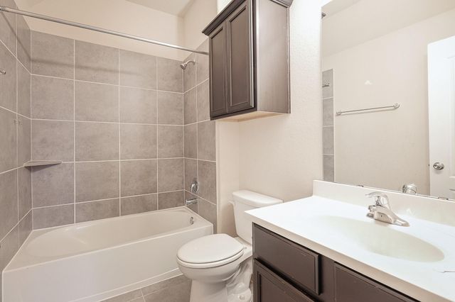 7518 Profit Pine Lane, Spring, TX 77389