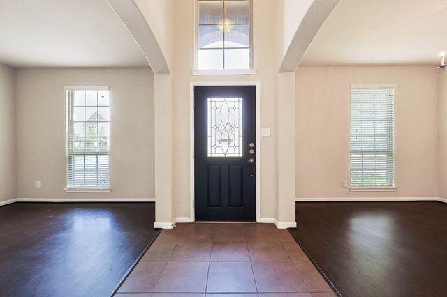 7518 Profit Pine Lane, Spring, TX 77389