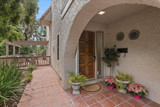 127 Puesta Del Sol, Los Gatos, CA 95032