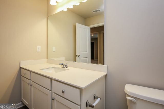 80 Hyde Park, Winder, GA 30680