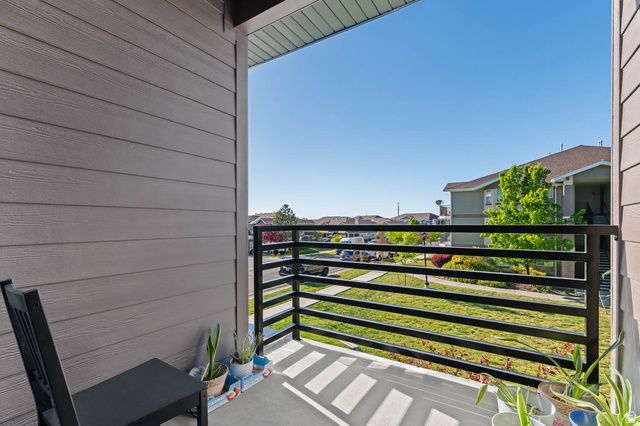 8307 S DURHAM ST, Sandy, UT 84070