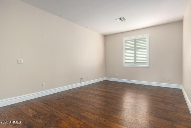 14823 W WINDSOR Avenue, Goodyear, AZ 85395