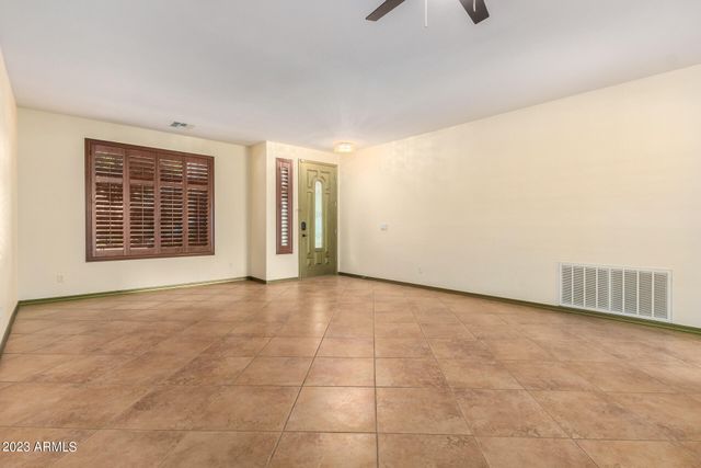 14823 W WINDSOR Avenue, Goodyear, AZ 85395