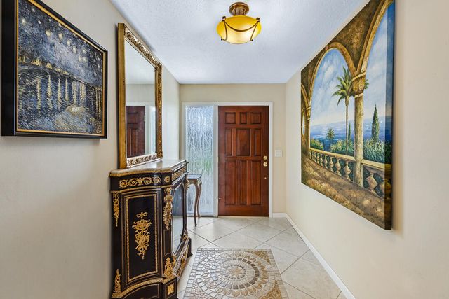 622 SW Pine Tree Lane, Palm City, FL 34990