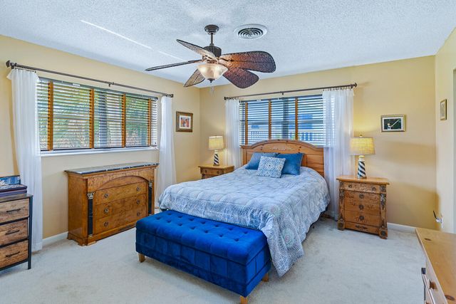 622 SW Pine Tree Lane, Palm City, FL 34990