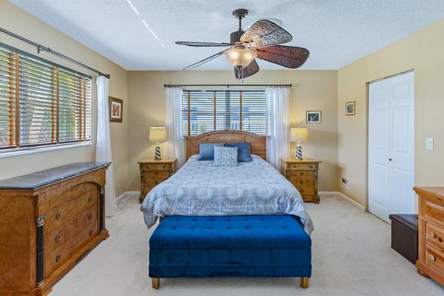 622 SW Pine Tree Lane, Palm City, FL 34990