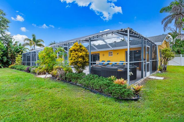 622 SW Pine Tree Lane, Palm City, FL 34990