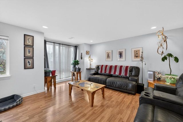 1813 Conservation Place, Madison, WI 53713
