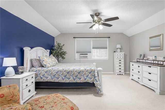 5136 Country Lane, Archdale, NC 27263