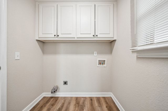 4949 County Road 465, Mckinney, TX 75071