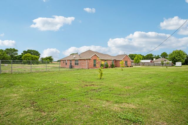 4949 County Road 465, Mckinney, TX 75071