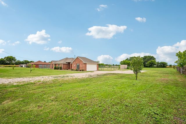 4949 County Road 465, Mckinney, TX 75071