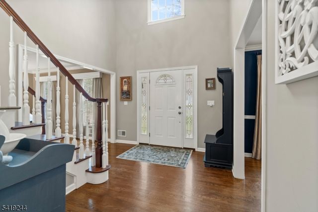 57 Paderewski Rd, Jefferson Twp., NJ 07438