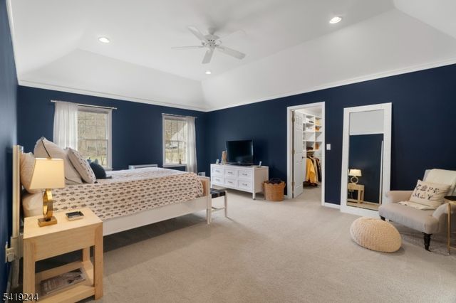 57 Paderewski Rd, Jefferson Twp., NJ 07438