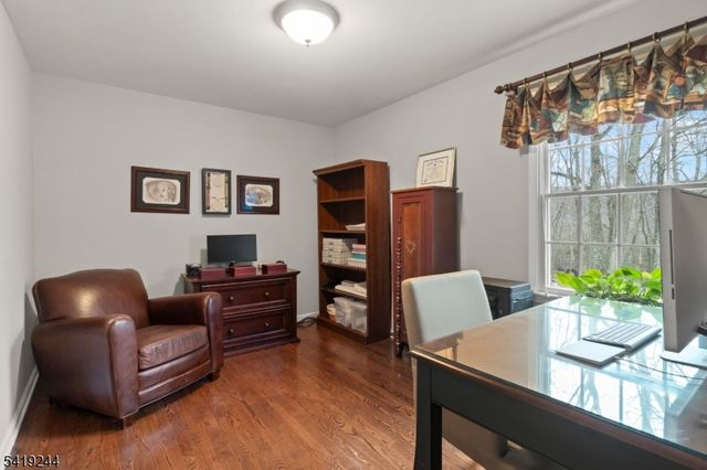 57 Paderewski Rd, Jefferson Twp., NJ 07438