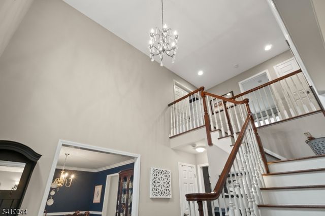 57 Paderewski Rd, Jefferson Twp., NJ 07438