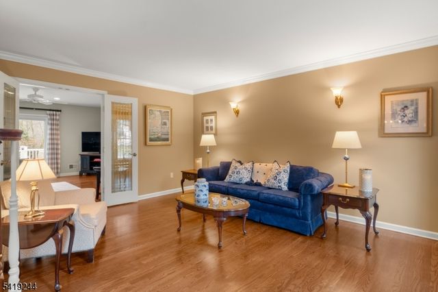 57 Paderewski Rd, Jefferson Twp., NJ 07438