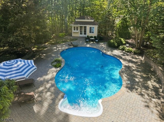 57 Paderewski Rd, Jefferson Twp., NJ 07438