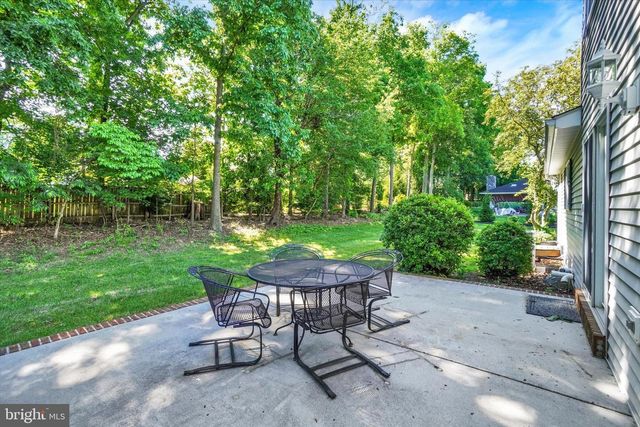 30 MCCURLEY DR, New Freedom, PA 17349
