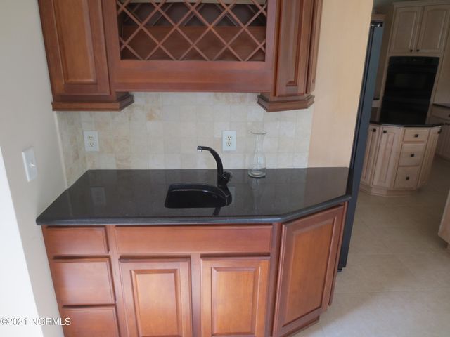 8 Country Club Boulevard, Whispering Pines, NC 28327