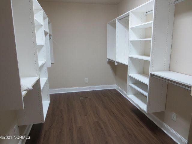 8 Country Club Boulevard, Whispering Pines, NC 28327