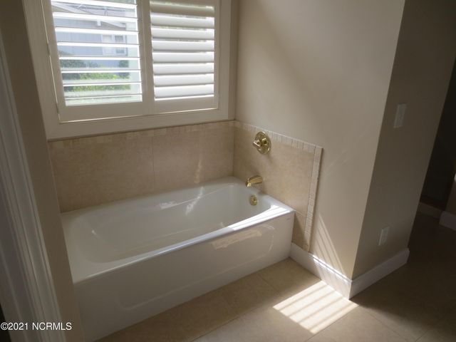 8 Country Club Boulevard, Whispering Pines, NC 28327