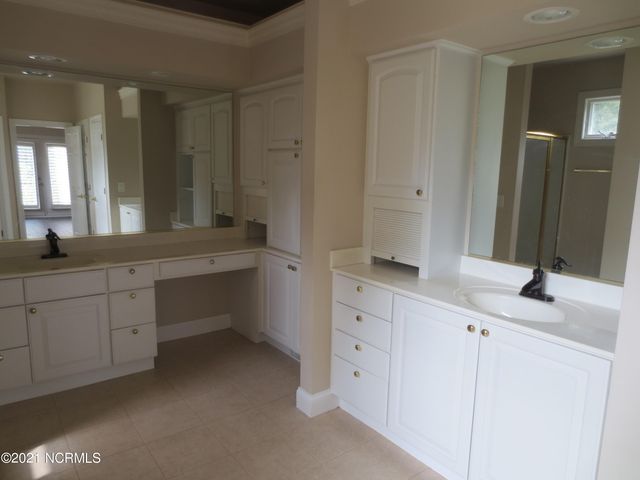 8 Country Club Boulevard, Whispering Pines, NC 28327