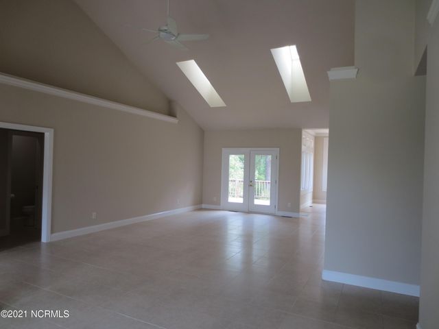 8 Country Club Boulevard, Whispering Pines, NC 28327