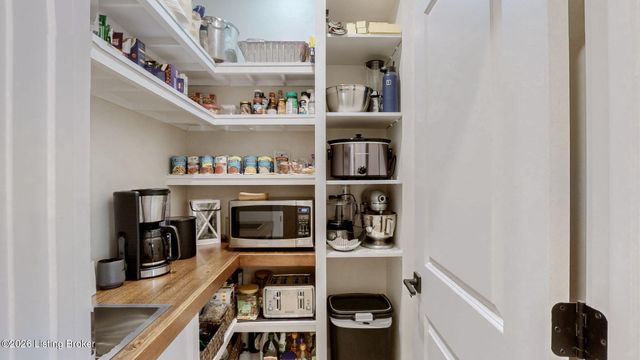 129 Highpoint Ct, Elizabethtown, KY 42701