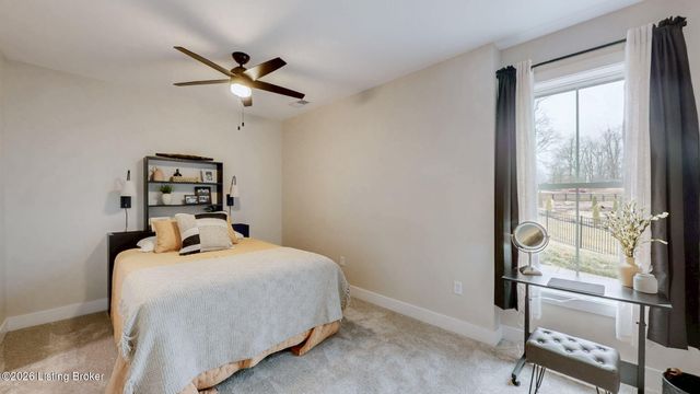 129 Highpoint Ct, Elizabethtown, KY 42701