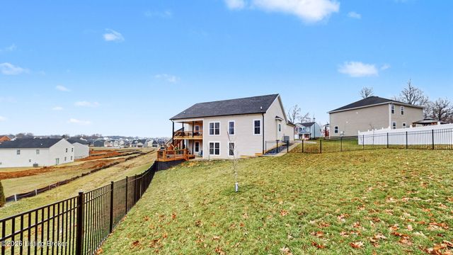 129 Highpoint Ct, Elizabethtown, KY 42701