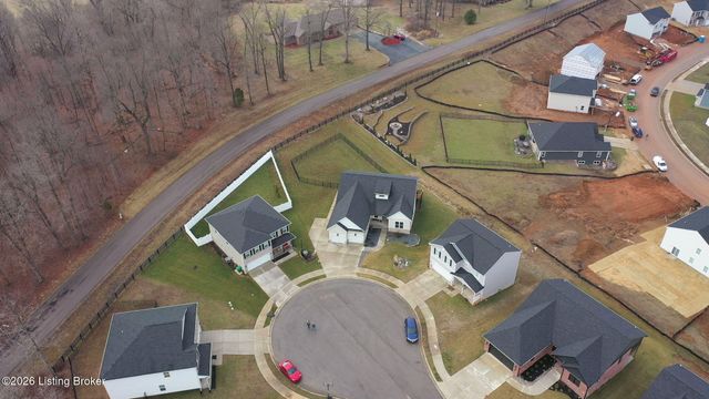 129 Highpoint Ct, Elizabethtown, KY 42701