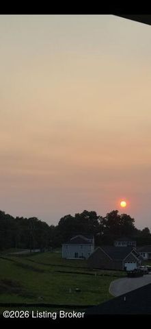 129 Highpoint Ct, Elizabethtown, KY 42701