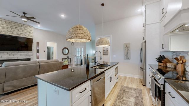 129 Highpoint Ct, Elizabethtown, KY 42701