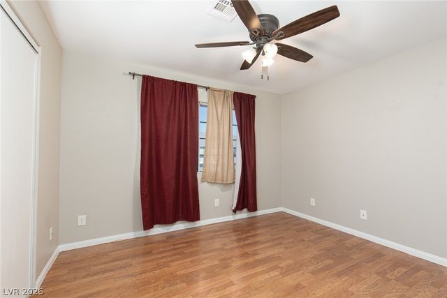 5370 Angler Circle 202, Las Vegas, NV 89122