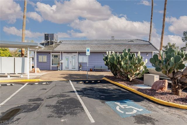 5370 Angler Circle 202, Las Vegas, NV 89122