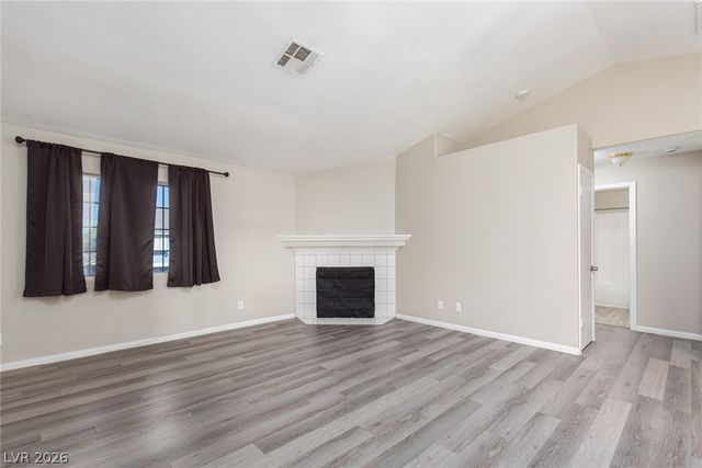 5370 Angler Circle 202, Las Vegas, NV 89122