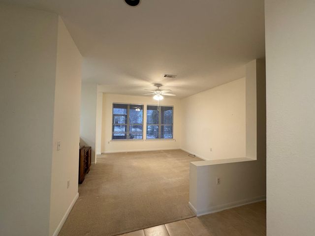 262 Whispering Wind DR, Georgetown, TX 78633