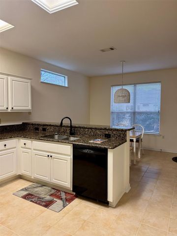 262 Whispering Wind DR, Georgetown, TX 78633