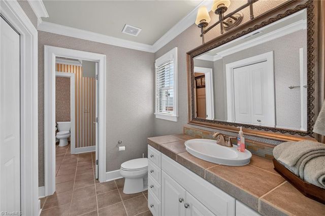 128 Knicker Lane, Bermuda Run, NC 27006