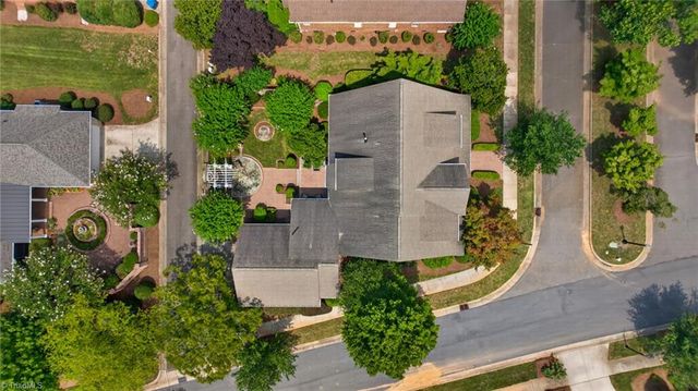 128 Knicker Lane, Bermuda Run, NC 27006
