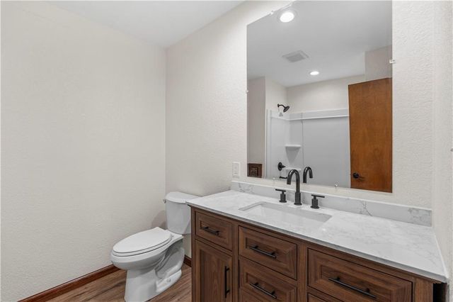 15096 E Quail Road, Nevada, MO 64772