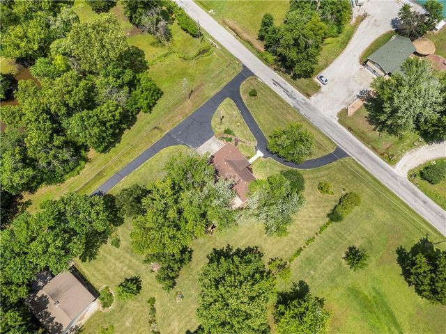15096 E Quail Road, Nevada, MO 64772