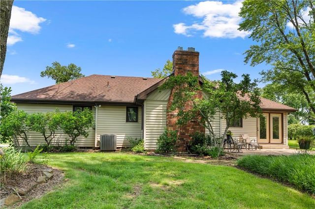 15096 E Quail Road, Nevada, MO 64772