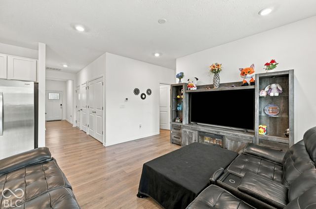 71 Varner Drive, Whiteland, IN 46184