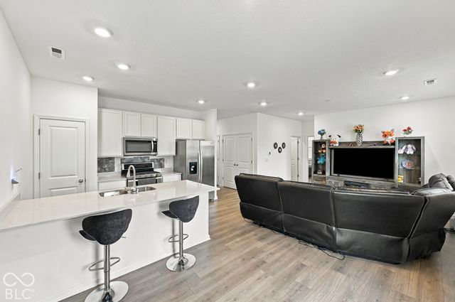 71 Varner Drive, Whiteland, IN 46184