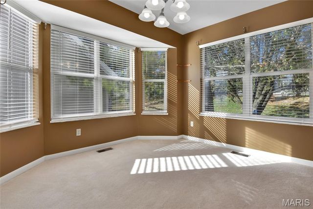 16939 Hickory Forest Lane, Wildwood, MO 63011