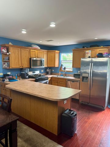 12321 Meadow Lane 1, Blue Island, IL 60406