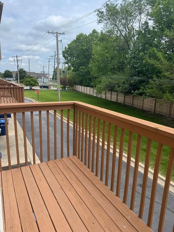 12321 Meadow Lane 1, Blue Island, IL 60406