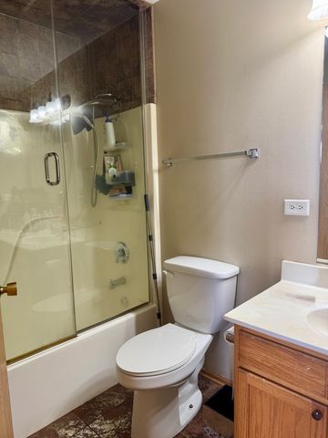 12321 Meadow Lane 1, Blue Island, IL 60406